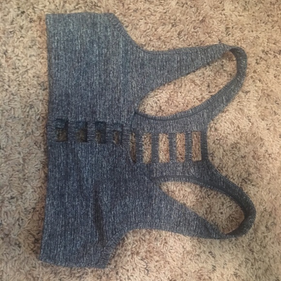 VS sports bra - Picture 2 of 5